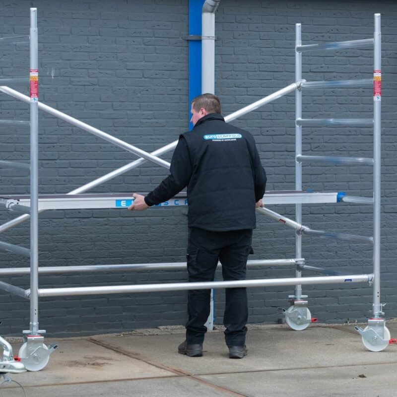 Euroscaffold - Rolsteiger Pro 90x190 4,2m werkhoogte tegen de gevel - Afbeelding 10